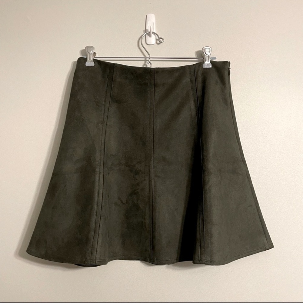 Loft faux suede flare A line skirt forest green size 8 NWT